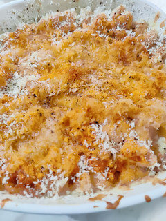 A picture of Tuna Noodle Casserole.