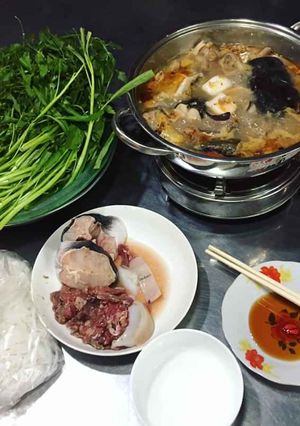 Hình của món Lẩu Lăng Đuôi Đỏ.