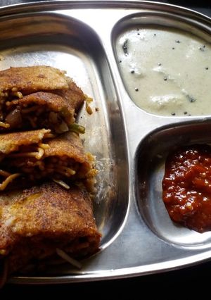 A picture of Street Style Chinese noodles dosa.