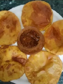 सत्तू की मसाला पूरी (sattu ki masala poori recipe in Hindi) रेसिपी मुख्य फोटो
