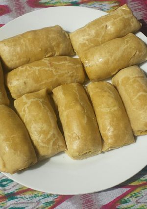 A picture of Fish roll.