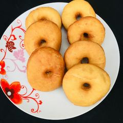 A picture of Dougnut.