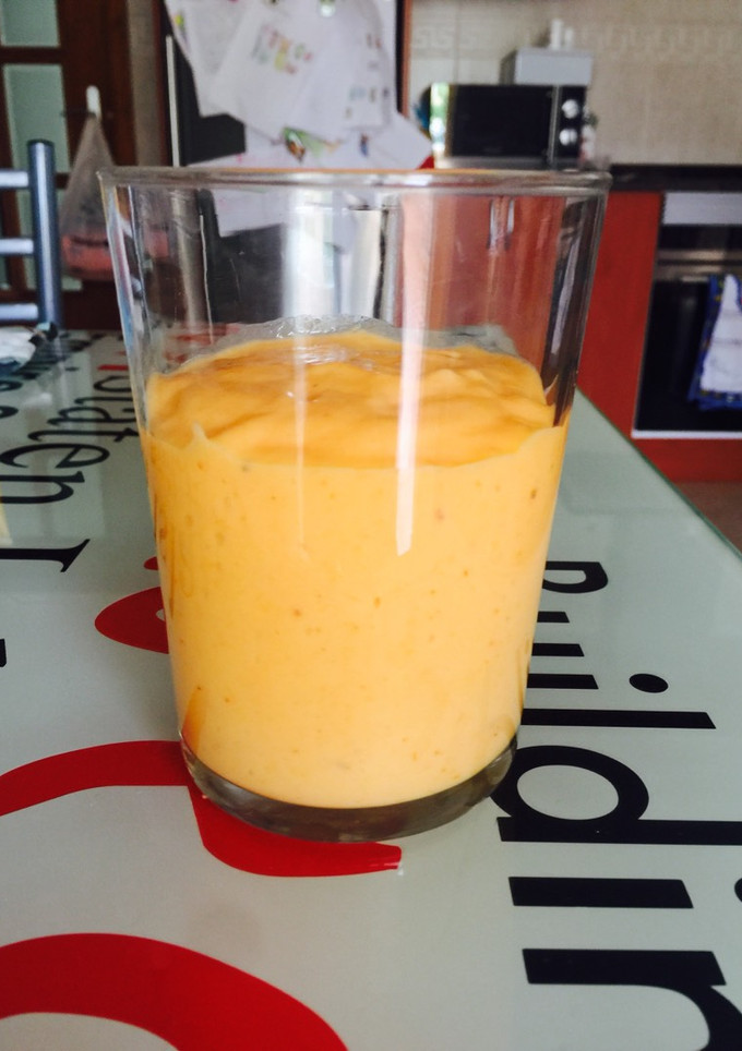 Una foto de Batido de Caquis y yogurt
