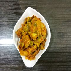 A picture of Veg of Lisode.