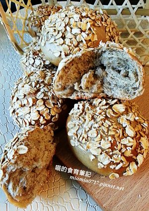 無油低糖(2%)全麥香蕉麵包/110卡~冷藏法 的食譜成品照片
