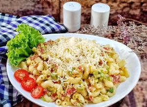 Foto resep Macaroni Carbonara with Broccoli