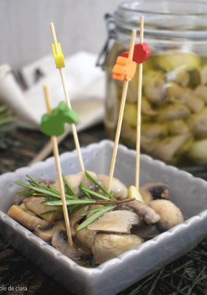 Une photo de Champignons de Paris à l'huile d'olive