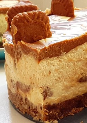 A picture of Biscoff Cheesecake with Cookie Butter and White Chocolate.