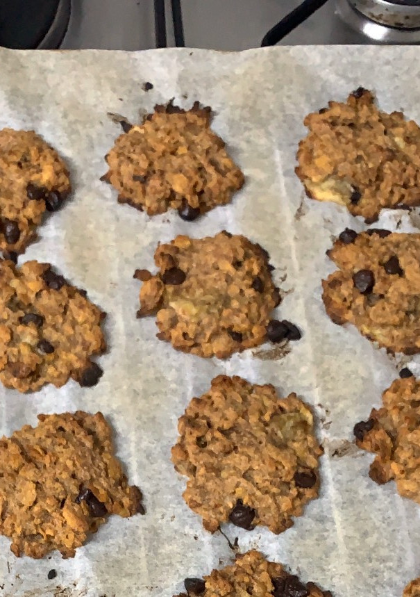 Una foto de Galletas de avena y plátano