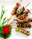 Thịt heo nướng lá mắc mật