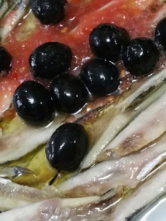 Una foto de Ensalada de boquerones
