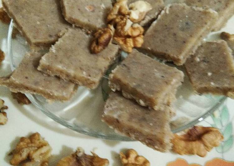 Recipe of Perfect Akhrot ki barfi healthy and tasty