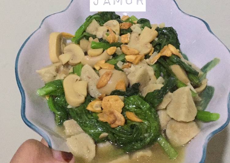 Bagaimana Membuat Pakcoy Bakso Jamur, Enak Banget