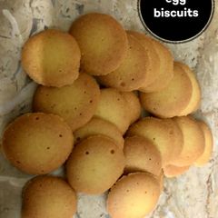A picture of Egg biscuits.