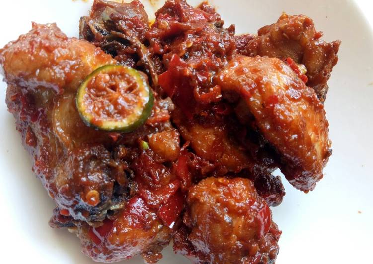 Ayam Bali Sere Lemo