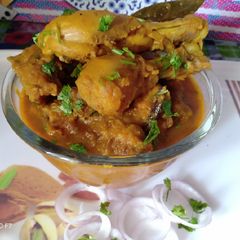 A picture of Masala gravy chicken.