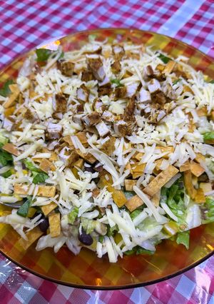 صورة لوصفة سلطة فيستا (مطعم ابل بيز) fiesta salad Applebee's salad