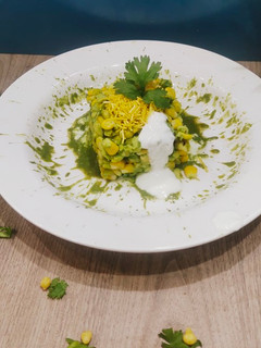 કોનૅ ભેળ (Corn Bhel Recipe In Gujarati) રેસીપી મુખ્ય ફોટો