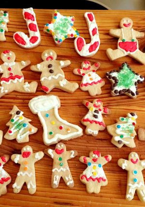 Una foto de Galletas de navidad de miel 🍯 y jengibre 🎅🏻🎄