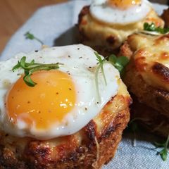 A picture of Croque Madame and Monsieur.