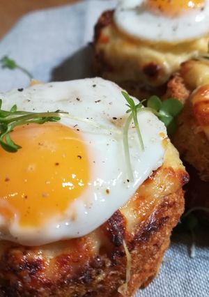 A picture of Croque Madame and Monsieur.