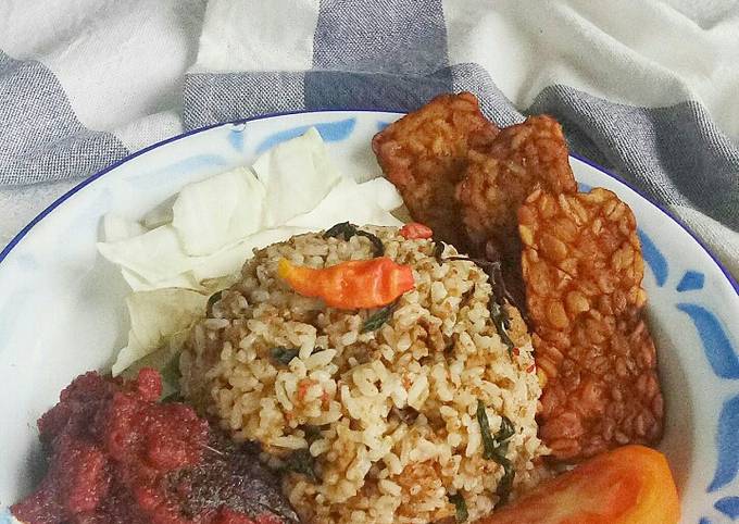 Nasi Tutug Oncom Khas Sunda