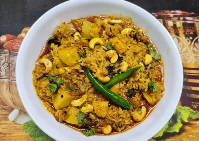 Muri Ghonto Fish Head Curry With Gobindobhog Rice Recipe By Kumkum