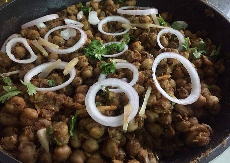 How to Cook Tasty Pindi Chana Masala