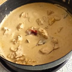A picture of Chicken Rezala Bengali Style.