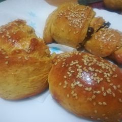 A picture of Sweet honey bread.