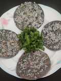 பாலக் கோகனட் ரோல்டு  சப்பாத்தி (Spinach coconut rolled chapathi recipe in tamil)