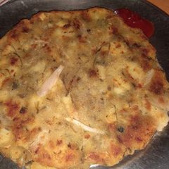 A picture of Aloo paratha.