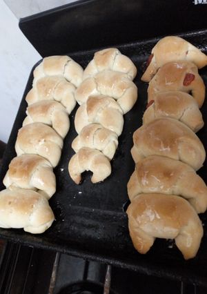 Una foto de Medialunas económicas🥐