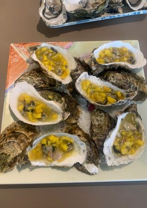 Une photo de Tartare d’huîtres aux agrumes