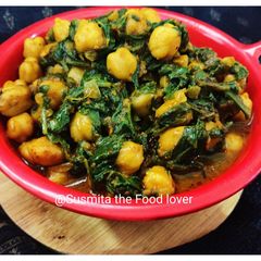 Palak kabuli chane ki sabzi A picture of Palak kabuli chane ki sabzi.
