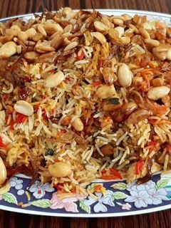પ્રોટીન રિચ પિનટ પુલાવ (Protein Reach Peanut Pulao Recipe In Gujarati) રેસીપી મુખ્ય ફોટો