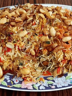 પ્રોટીન રિચ પિનટ પુલાવ (Protein Reach Peanut Pulao Recipe In Gujarati) રેસીપી મુખ્ય ફોટો