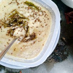 A picture of Coconut chutney.