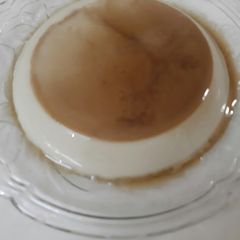 A picture of Caramel egg pudding.