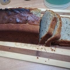 A picture of Banana-lemon cake.