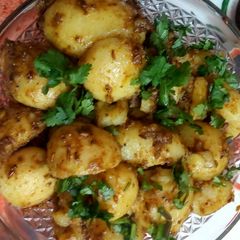 A picture of Achari Aloo.