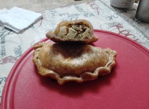 Una foto de Empanadas Integrales de Merluza en lata