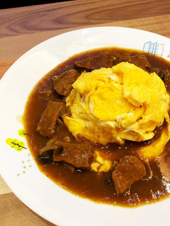 味道可口,日式咖喱牛肉飯 的食譜成品照片