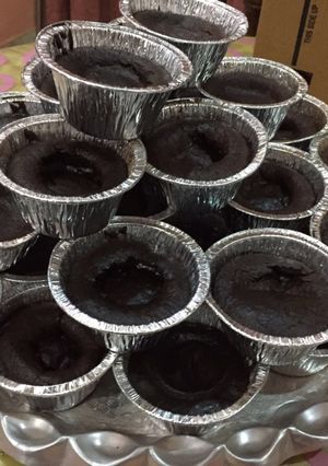 A picture of Chocolava cake.