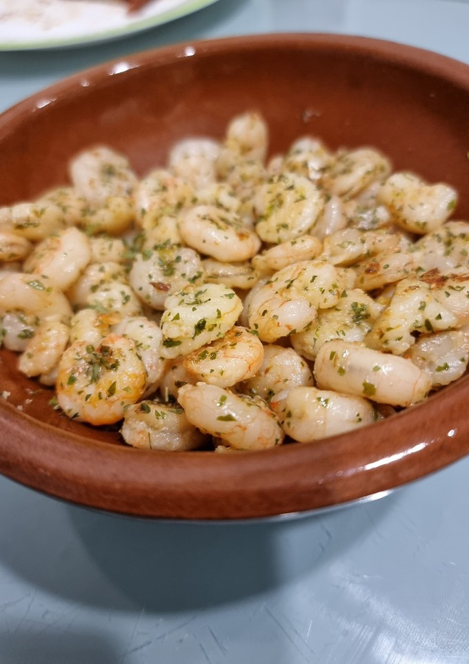 Una foto de Gambas al ajillo
