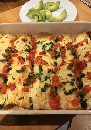 A picture of Creamy chicken burritos.