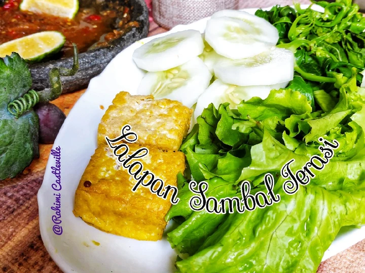 Cara Mudah Menyiapkan Resep Lalapan Sambal Terasi yang Menggugah Selera Anti Ribet, Lezat Sekali