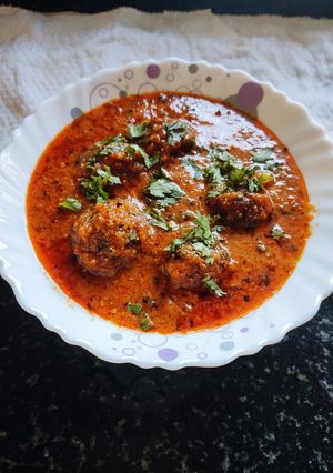 A picture of Kele ka kofta.