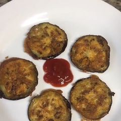 A picture of Frie eggplant (Bingen) snacks iftar special.