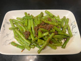 四季豆佐干貝醬